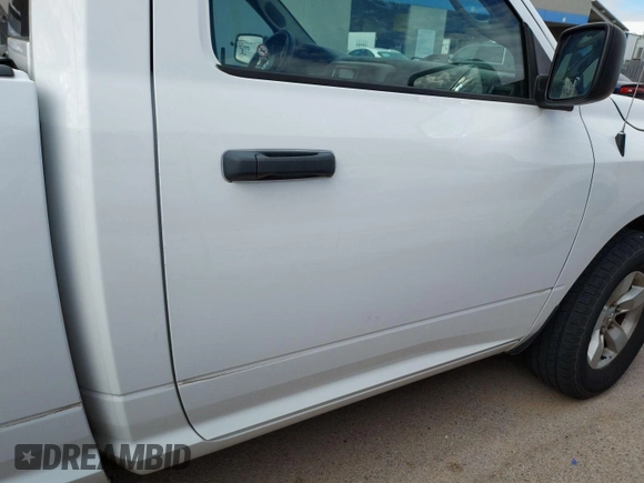 2019 Ram 1500 Tradesman с VIN 3C6JR6DT0KG560768, выставлен на аукционе IAAI как лот 42835356 с пробегом 115 811 миль миль и . История ставок и продаж доступна на DreamBid. Изображение 30.