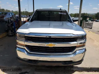 2018 Chevrolet Silverado 1500 LT with VIN 3GCUKREC3JG298379, listed as a Copart auction lot 52330745 with 115,838 mi miles and Clean Title. Bid and sale history available at carsss.com. Image 5.