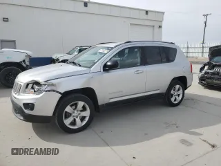 2011 Jeep Compass Latitude with VIN 1J4NF1FB5BD248110, listed as a Copart auction lot 47102275 with 111,302 mi miles and Salvage Title. Bid and sale history available at carsss.com. Image 1.
