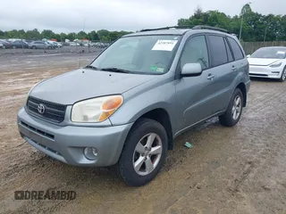 2005 Toyota RAV4 z VIN JTEHD20V550059126, wystawiony jako IAAI lot #42387891 z przebiegiem 295 270 mil mil oraz . Historia ofert i sprzedaży dostępna na DreamBid. Obrazek 2.