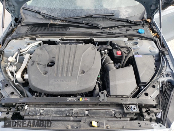 2024 Volvo S60 Core Dark Theme with VIN 7JRL12FK5RG320466, listed as a Copart auction lot 44786145 with 21,130 mi miles and Salvage title. Bid and sale history available at DreamBid. Image 12.