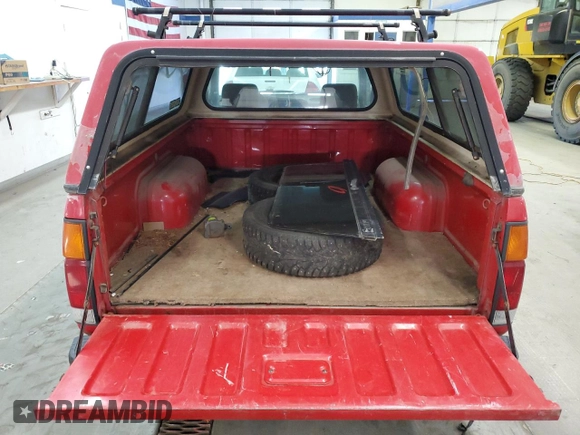 1994 Nissan Frontier с VIN 1N6SD11S5RC341115, выставлен на аукционе Copart как лот 78713004 с пробегом 177 927 миль миль и Чистый • Clean title. История ставок и продаж доступна на DreamBid. Изображение 10.