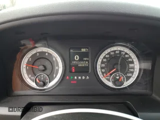 2015 Ram 1500 Express z VIN 1C6RR7FT8FS679592, wystawiony jako Copart lot #52735555 z przebiegiem 88 087 mil mil oraz Szkoda całkowita • Salvage title. Historia ofert i sprzedaży dostępna na DreamBid. Obrazek 9.