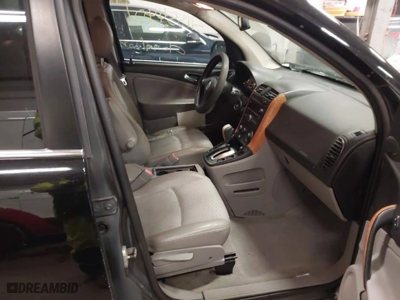 2006 Saturn VUE with VIN 5GZCZ63446S879812, listed as a IAAI auction lot 41554401 with 181,126 mi miles. Bid and sale history available at carsss.com. Image 5.