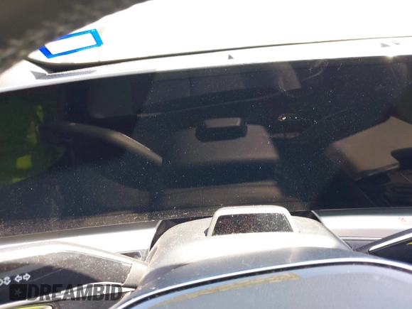 2024 Cadillac LYRIQ Luxury z VIN 1GYKPRRK7RZ122838, wystawiony jako IAAI lot #41958490 z przebiegiem Nie podano mil oraz . Historia ofert i sprzedaży dostępna na DreamBid. Obrazek 7.
