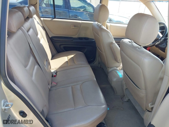 2003 Toyota Highlander with VIN JTEHF21A330133811, listed as a IAAI auction lot 41809283 with 267,024 mi miles. Bid and sale history available at carsss.com. Image 8.