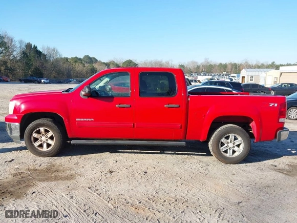 2011 GMC Sierra 1500 SLE with VIN 3GTP1VE06BG204611, listed as a IAAI auction lot 41670993 with 269,820 mi miles. Bid and sale history available at carsss.com. Image 14.