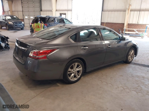 2015 Nissan Altima 2.5 with VIN 1N4AL3AP5FC256379, listed as a IAAI auction lot 41764300 with 144,339 mi miles. Bid and sale history available at carsss.com. Image 4.