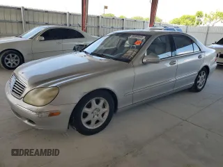 2002 Mercedes-Benz S 430 z VIN WDBNG70J22A278655, wystawiony jako Copart lot #58589935 z przebiegiem Nie podano mil oraz Szkoda całkowita • Salvage title. Historia ofert i sprzedaży dostępna na DreamBid. Obrazek 1.