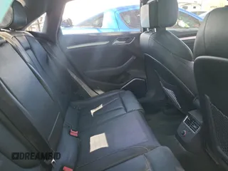 2016 Audi S3 Prestige z VIN WAUF1GFF5G1091117, wystawiony jako Copart lot #55428945 z przebiegiem 76 340 mil mil oraz Szkody całkowita. Historia ofert i sprzedaży dostępna na DreamBid. Obrazek 6.