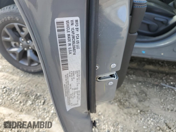 2020 Jeep Cherokee Latitude with VIN 1C4PJMCX6LD645714, listed as a Copart auction lot 69430894 with 15,430 mi miles and Salvage Title. Bid and sale history available at carsss.com. Image 13.