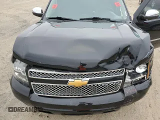 2014 Chevrolet Tahoe LTZ z VIN 1GNSCCE04ER156563, wystawiony jako Copart lot #44647735 z przebiegiem 135 849 mil mil oraz Czysty tytuł • Clean title. Historia ofert i sprzedaży dostępna na DreamBid. Obrazek 13.
