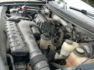2006 Ford F-150 XLT with VIN 1FTPX14576NB44887, listed as a IAAI auction lot 43146695 with 178,144 mi miles and . Bid and sale history available at DreamBid. Image 13.