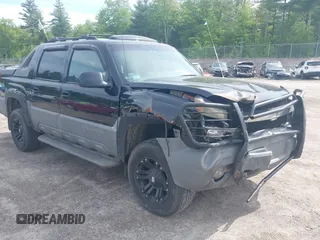 2002 Chevrolet Avalanche with VIN 3GNEK13T82G127676, listed as a IAAI auction lot 42345226 with 213,814 mi miles and . Bid and sale history available at DreamBid. Image 1.