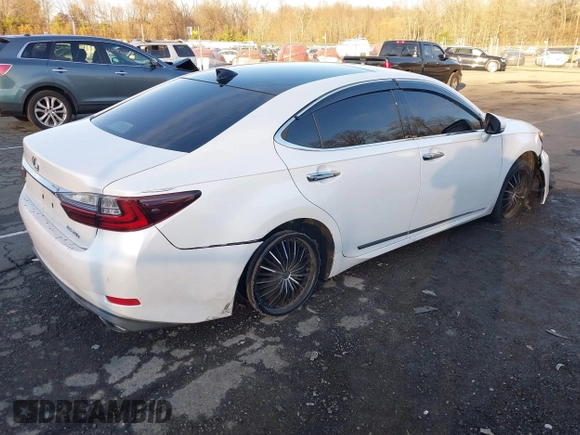 2016 Lexus ES 350 with VIN JTHBK1GG6G2212720, listed as a IAAI auction lot 40983798 with 99,528 mi miles. Bid and sale history available at carsss.com. Image 4.