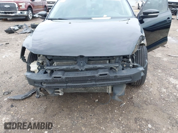 2011 Volkswagen Jetta SE с VIN 3VWDZ7AJ6BM317592, выставлен на аукционе IAAI как лот 42357861 с пробегом 189 330 миль миль и . История ставок и продаж доступна на DreamBid. Изображение 6.