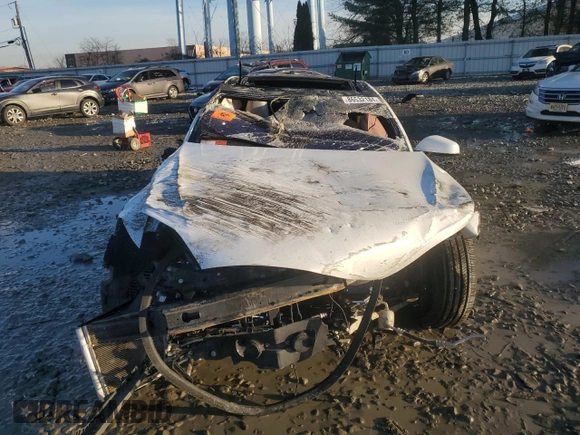 2016 Tesla Model S 90D z VIN 5YJSA1E29GF128397, wystawiony jako Copart lot #86532184 z przebiegiem Nie podano mil oraz Szkoda całkowita • Salvage title. Historia ofert i sprzedaży dostępna na DreamBid. Obrazek 5.