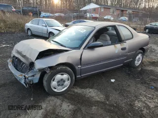 1995 Plymouth Neon Competition z VIN 1P3ES42C3SD239472, wystawiony jako Copart lot #83918674 z przebiegiem 36 259 mil mil oraz Szkody całkowita. Historia ofert i sprzedaży dostępna na DreamBid. Obrazek 1.