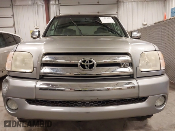 2004 Toyota Tundra SR5 with VIN 5TBDT44104S441271, listed as a IAAI auction lot 41823831 with 296,637 mi miles and . Bid and sale history available at DreamBid. Image 20.