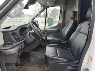 2023 Ford Transit Cargo z VIN 1FTBR1X87PKA66141, wystawiony jako Copart lot #44143135 z przebiegiem 11 856 mil mil oraz Szkoda całkowita • Salvage title. Historia ofert i sprzedaży dostępna na DreamBid. Obrazek 7.