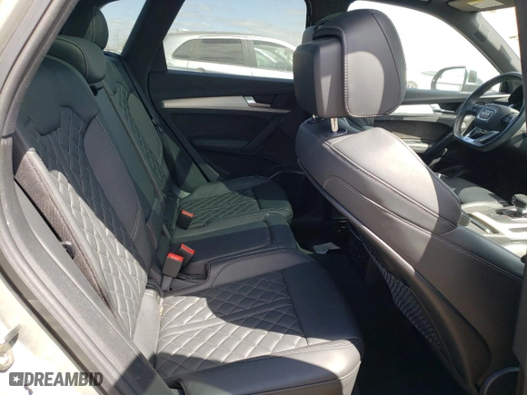 2020 Audi SQ5 Premium Plus with VIN WA1B4AFY5L2008758, listed as a Copart auction lot 51825274 with 18,360 mi miles and Salvage Title. Bid and sale history available at carsss.com. Image 10.
