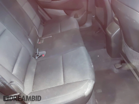 2017 Hyundai Tucson SE with VIN KM8J23A41HU395629, listed as a IAAI auction lot 41340592 with 119,568 mi miles. Bid and sale history available at carsss.com. Image 8.