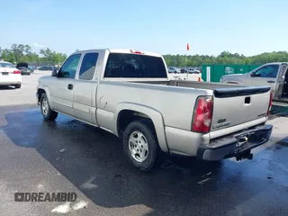 2004 Chevrolet Silverado 1500 LS with VIN 2GCEC19V041298867, listed as a IAAI auction lot 42069312 with 322,484 mi miles. Bid and sale history available at carsss.com. Image 3.