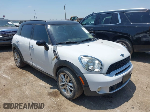 2014 MINI Countryman S with VIN WMWZC3C54EWP27859, listed as a IAAI auction lot 39592610 with 105,264 mi miles and . Bid and sale history available at DreamBid. Image 1.
