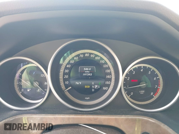 2014 Mercedes-Benz E E 350 Luxury with VIN WDDHF8JB2EA894977, listed as a IAAI auction lot 42065062 with 197,393 mi miles. Bid and sale history available at carsss.com. Image 7.