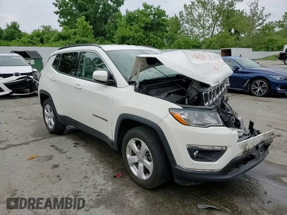 2018 Jeep Compass Latitude z VIN 3C4NJDBB6JT282965, wystawiony jako Copart lot #59621735 z przebiegiem Nie podano mil oraz Szkoda całkowita • Salvage title. Historia ofert i sprzedaży dostępna na DreamBid. Obrazek 14.