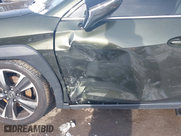 2021 Lexus UX with VIN JTHX3JBH9M2040066, listed as a IAAI auction lot 41256663 with 48,638 mi miles. Bid and sale history available at carsss.com. Image 6.