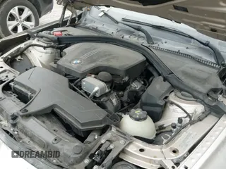 2015 BMW 3 Series 328i с VIN WBA3A5G56FNP35079, выставлен на аукционе IAAI как лот 42032900 с пробегом 107 862 миль миль и . История ставок и продаж доступна на DreamBid. Изображение 19.