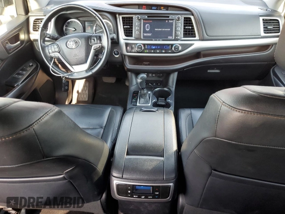 2019 Toyota Highlander SE with VIN 5TDJZRFH3KS983784, listed as a Copart auction lot 62874465 with 56,151 mi miles and Salvage title. Bid and sale history available at DreamBid. Image 8.