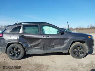 2019 Jeep Cherokee Latitude Plus with VIN 1C4PJMLB5KD363244, listed as a IAAI auction lot 41820628 with 94,330 mi miles. Bid and sale history available at carsss.com. Image 13.