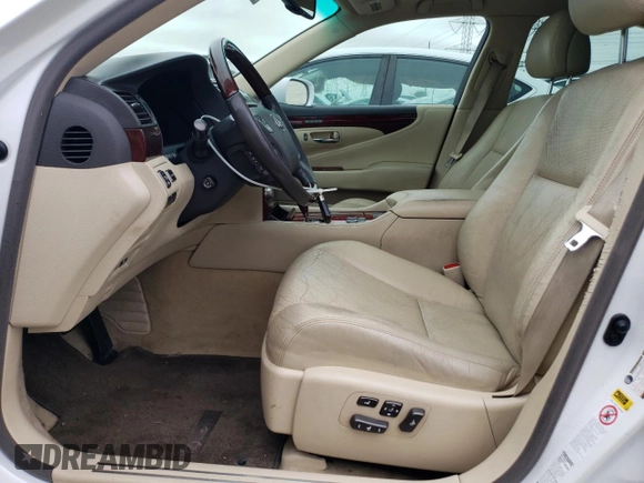 2010 Lexus LS 460 with VIN JTHCL5EF7A5008324, listed as a Copart auction lot 53737905 with 127,097 mi miles and Salvage title. Bid and sale history available at DreamBid. Image 7.