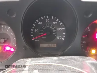 2002 Nissan Xterra SE SC z VIN 5N1MD28Y32C540113, wystawiony jako IAAI lot #40391739 z przebiegiem 196 838 mil mil oraz . Historia ofert i sprzedaży dostępna na DreamBid. Obrazek 7.