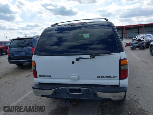 2002 Chevrolet Tahoe Z71 z VIN 1GNEK13Z32R326011, wystawiony jako IAAI lot #42181335 z przebiegiem 315 321 mil mil oraz . Historia ofert i sprzedaży dostępna na DreamBid. Obrazek 16.