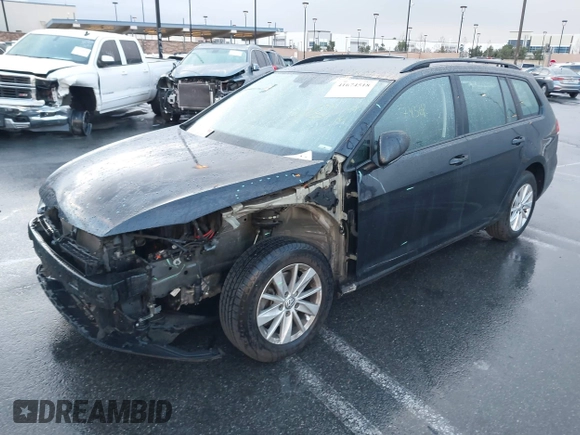 2019 Volkswagen Golf SportWagen S with VIN 3VWY57AU2KM516226, listed as a IAAI auction lot 41674518 with 60,806 mi miles. Bid and sale history available at carsss.com. Image 2.