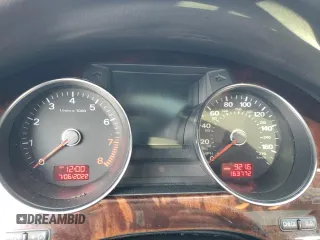 2008 Audi A8 4.2L z VIN WAUMV94E98N010602, wystawiony jako Copart lot #67390454 z przebiegiem 163 772 mil mil oraz Szkody całkowita. Historia ofert i sprzedaży dostępna na DreamBid. Obrazek 9.