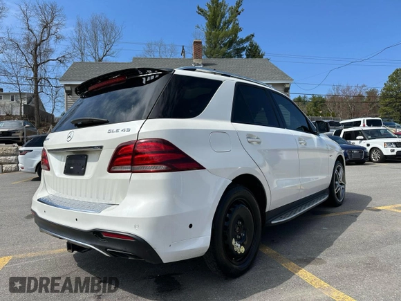 2018 Mercedes-Benz GLE 43 AMG with VIN 4JGDA6EB3JA997255, listed as a Copart auction lot 53473025 with 122,770 mi miles and Clean Title. Bid and sale history available at DreamBid. Image 3.