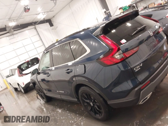2025 Honda CR-V Sport-L with VIN 7FARS6H86SE048805, listed as a IAAI auction lot 41948021 with 8,532 mi miles and . Bid and sale history available at DreamBid. Image 15.