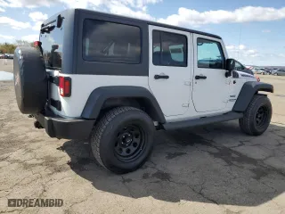 2013 Jeep Wrangler Unlimited Sport with VIN 1C4BJWDG5DL694642, listed as a Copart auction lot 52444395 with 92,559 mi miles and Clean Title. Bid and sale history available at carsss.com. Image 3.