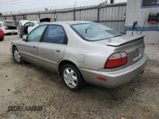 1996 Honda Accord EX с VIN 1HGCE6671TA003110, выставлен на аукционе Copart как лот 60751665 с пробегом 129 984 миль миль и Чистый • Clean title. История ставок и продаж доступна на DreamBid. Изображение 2.