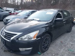 2013 Nissan Altima 2.5 S with VIN 1N4AL3AP3DC174549, listed as a IAAI auction lot 41251165 with 191,557 mi miles and . Bid and sale history available at carsss.com. Image 2.