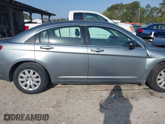 2010 Chrysler Sebring Touring with VIN 1C3CC4FB6AN123766, listed as a IAAI auction lot 41924734 with 183,279 mi miles. Bid and sale history available at carsss.com. Image 12.