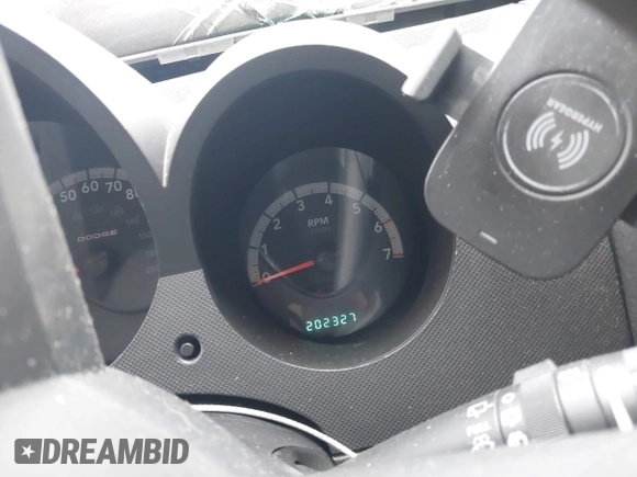 2007 Dodge Nitro SXT with VIN 1D8GU28K17W692234, listed as a IAAI auction lot 42515672 with 202,327 mi miles and . Bid and sale history available at DreamBid. Image 7.