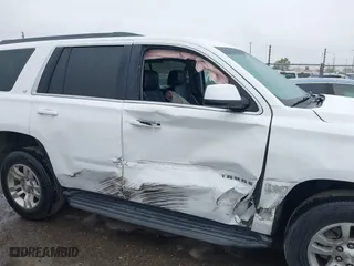2017 Chevrolet Tahoe LT with VIN 1GNSCBKC1HR200807, listed as a IAAI auction lot 41917005 with 129,910 mi miles. Bid and sale history available at carsss.com. Image 6.