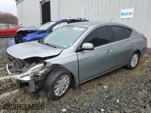 2012 Nissan Versa SL with VIN 3N1CN7AP7CL879932, listed as a Copart auction lot 49786205 with 138,077 mi miles and Salvage Title. Bid and sale history available at carsss.com. Image 1.