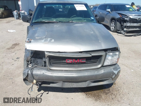 2001 GMC Sonoma SLS 1SG z VIN 1GTCS19W218143006, wystawiony jako IAAI lot #41754688 z przebiegiem 159 375 mil mil oraz . Historia ofert i sprzedaży dostępna na DreamBid. Obrazek 6.