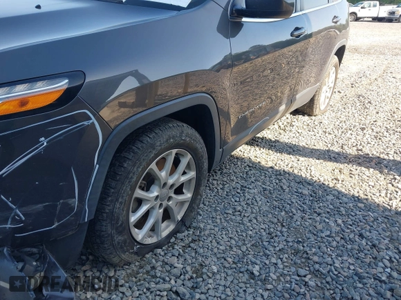2018 Jeep Cherokee Latitude Plus с VIN 1C4PJMLB1JD532917, выставлен на аукционе IAAI как лот 41992641 с пробегом 143 786 миль миль и . История ставок и продаж доступна на DreamBid. Изображение 17.